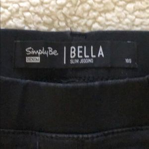 Bella jegging black size 16 short